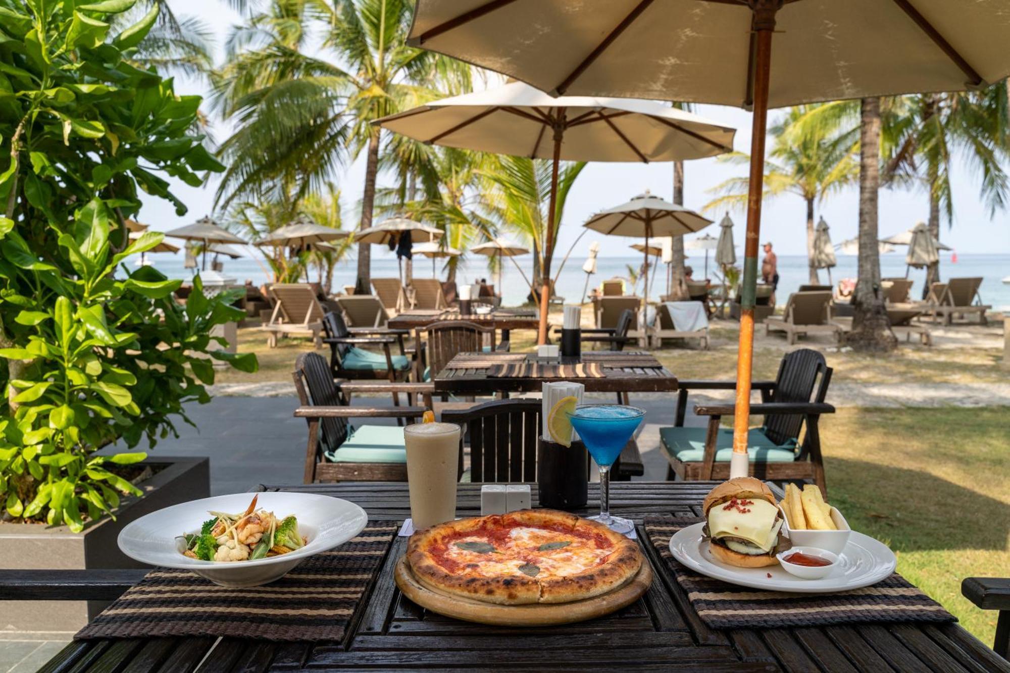 Phuket Hotel 5*