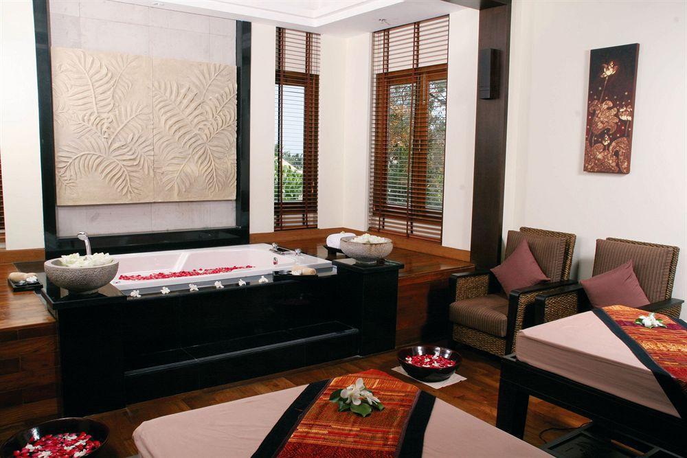 Hotel Phuket Panwa Beach